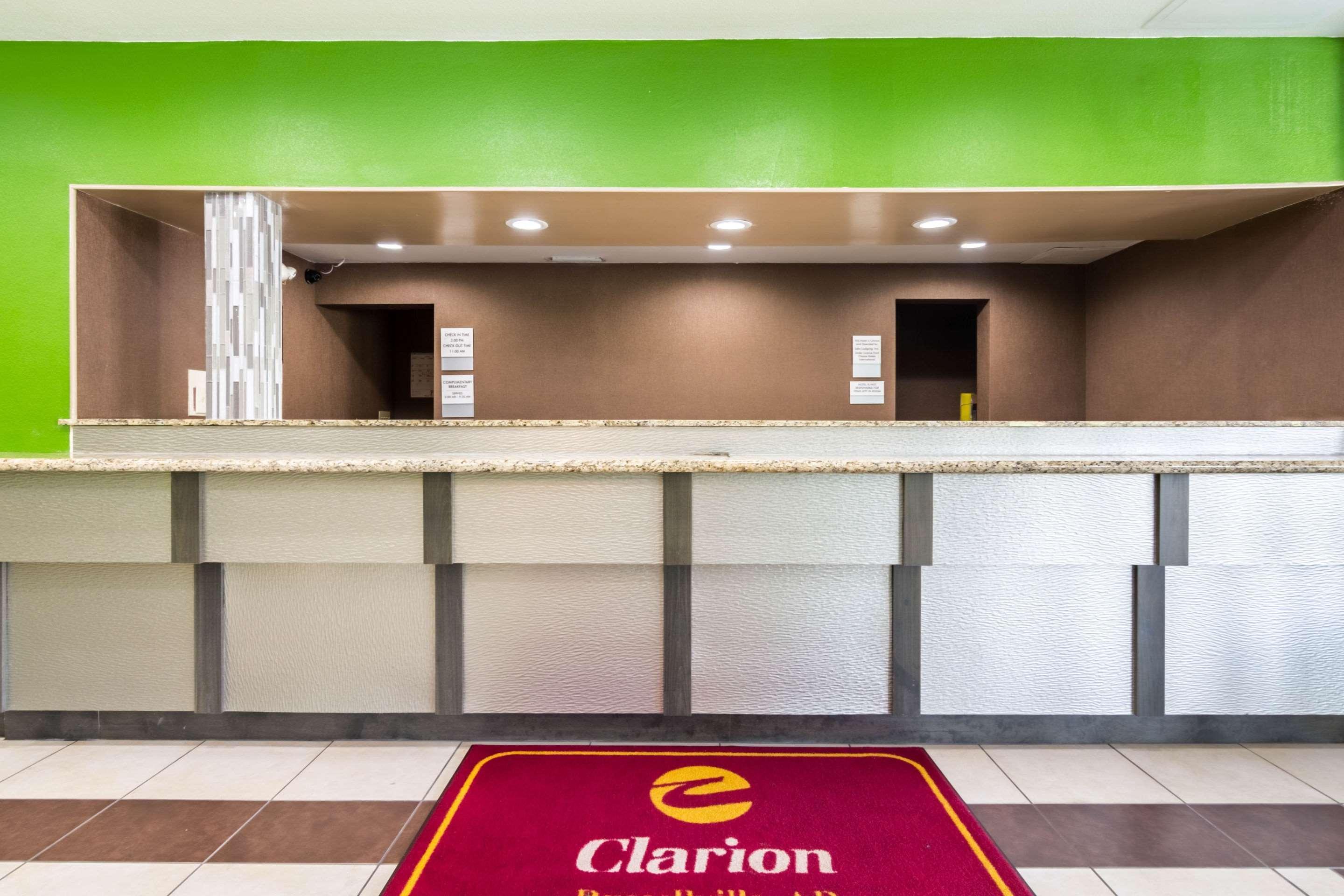 Clarion Inn & Suites Russellville I-40 Eksteriør bilde